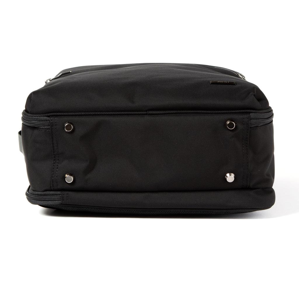 Ace Vitara CB Business Backpack, fits a 15-inch laptop and is made of durable Cordura nylon. It fits B4 documents, has a 20L capacity, is