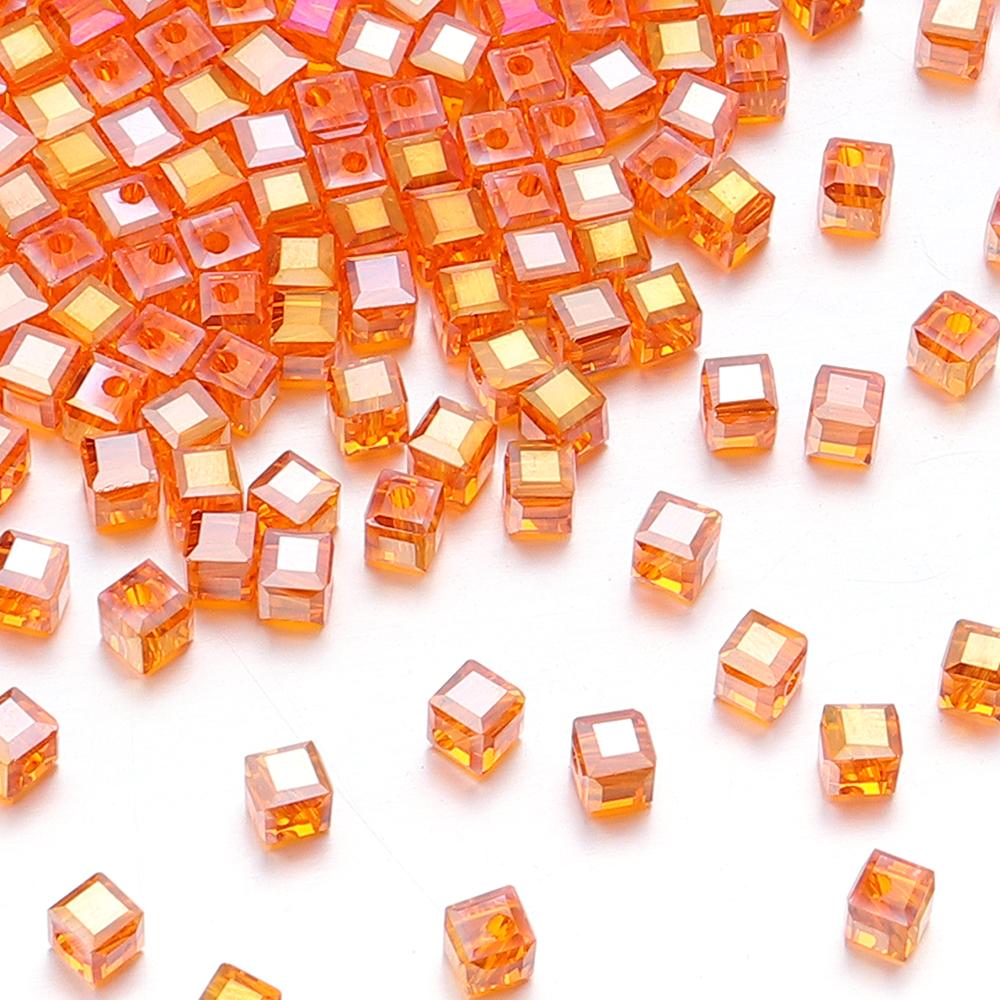 50 Pièces 4/6/8mm Cube Carré Facetté Cristal de Bohême Verre Perles Libres Artisanat pour Fabrication de Bijoux DIY Bracelet Collier Accessoires
