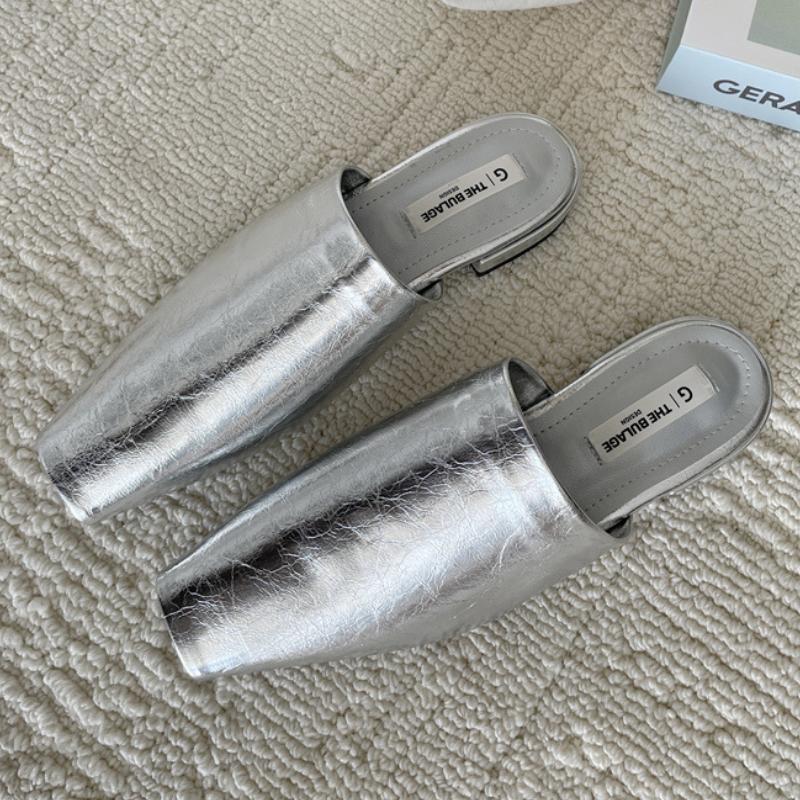 

Простые однотонные женские тапочки с квадратным носком, модные сандалии для пляжа на мягкой подошве, лето 2025, сексуальные мюли без задника, нескользящие, женские 39 серебряный