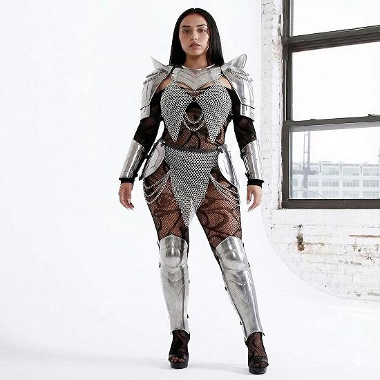 

Женский фэнтезийный набор доспехов Серебряный пластинчатый кольчужный костюм для косплея Средневековый воинский костюм для Larp Хэллоуин Костюм для косплея