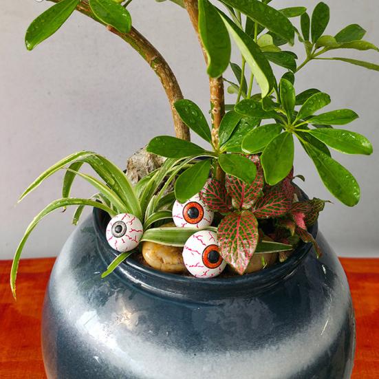 6Pcs Halloween Eyeball Ornaments Resin Realistic Eyeballs Spooky Eyeball Decorations for Potted Plants DIY Craft Horror Themed Party Decoration