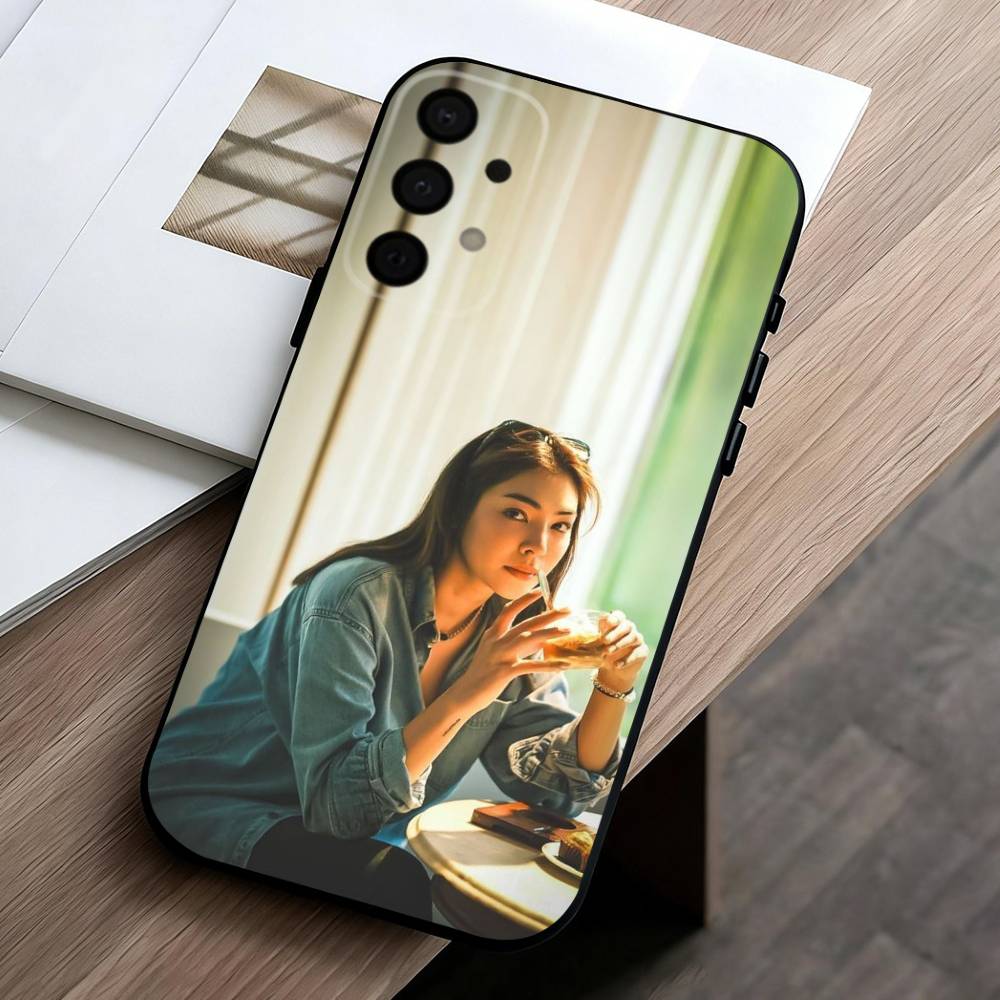 Faye Peraya Malisorn Handyhülle für Samsung Galaxy A73, A72, A71, A70, A53, A52, A51, Andere Weiche Schwarze Hülle