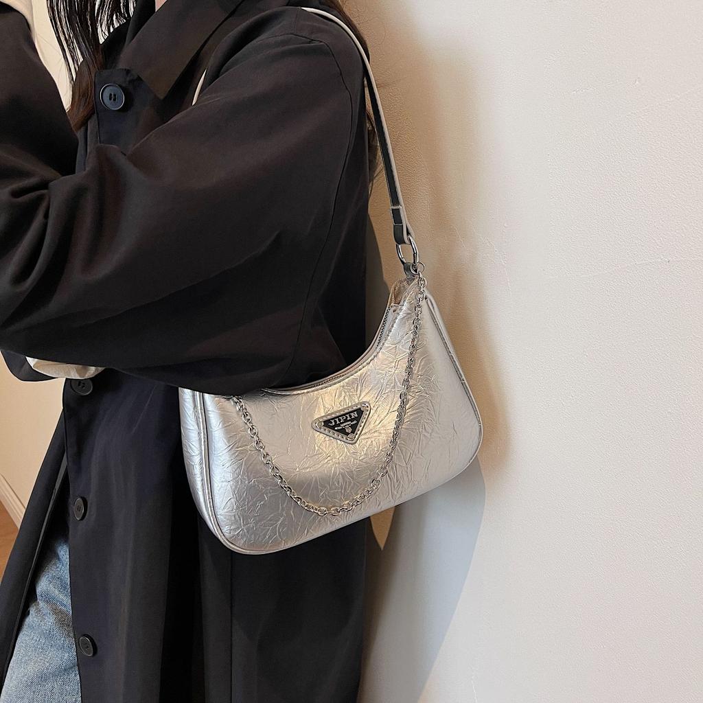 New High-end Niche Design Bag Women's Popular Versatile Oblique Span Bag Shoulder Armpit Bag