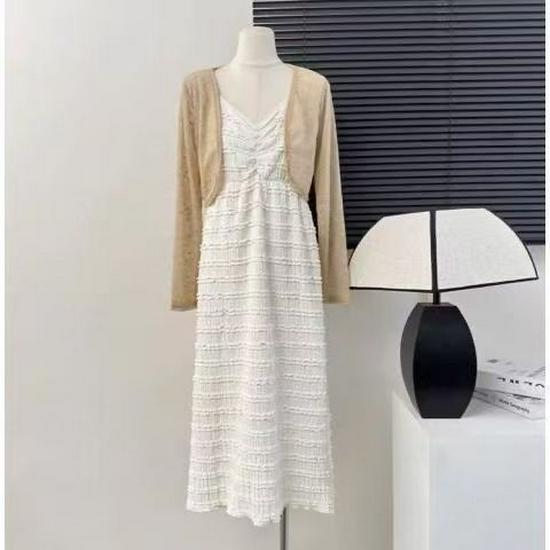 

2026 French Sweet V-Neck Spaghetti Strap Dress - Women s Spring/Summer Slimming, Waist-Cinching Long Dress XXS Pants Only, Random Delivery