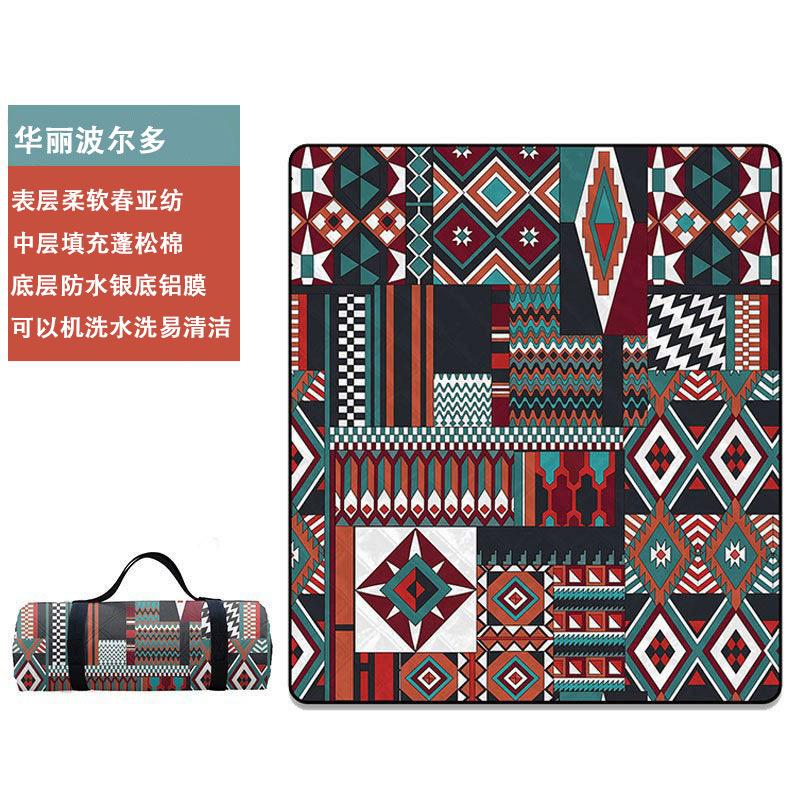 Outdoor moisture-proof mat Exotic ethnic style thickened floor mat Camping Portable beach mat Ultrasonic picnic mat 70*100CM【200G】