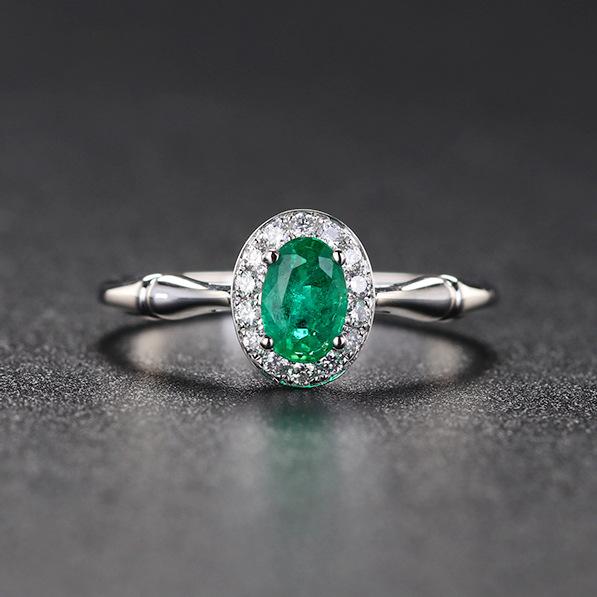 Grønn Edelstenbestandig Ring for Kvinner Ekte 925 Sterling Sølv Mote Mai Fødselssteinsring Romantisk Gave Fint Smykke
