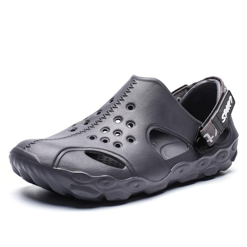 2025 summer hole shoes men's trend thick-soled bag head hollow large size comfortable outdoor beach cool slippers