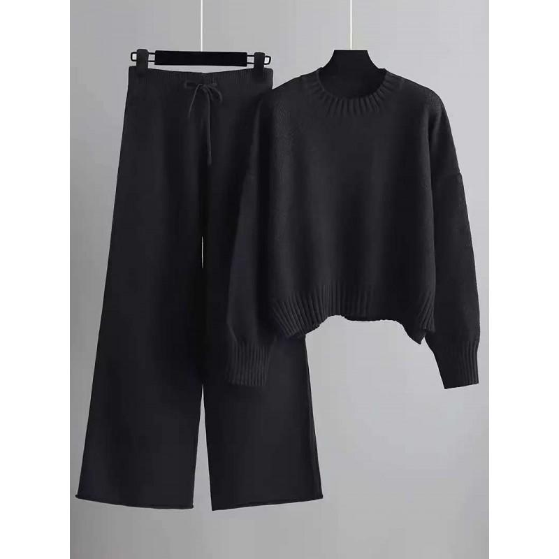 Womens Knit Sweater Set With Relaxed