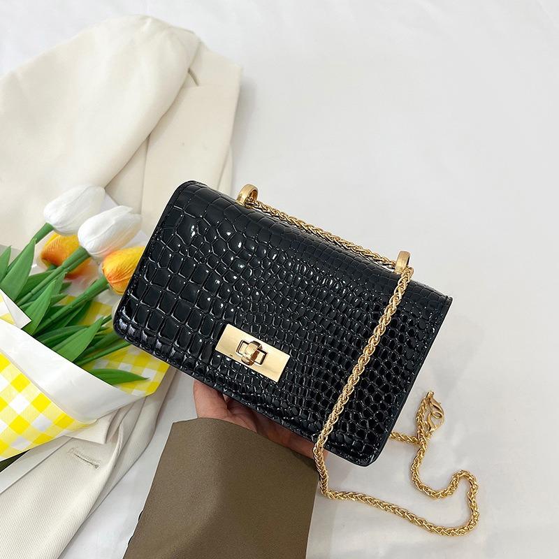 

Women s small square bag trendy stone pattern chain new spring fashion single shoulder oblique span commuter armpit