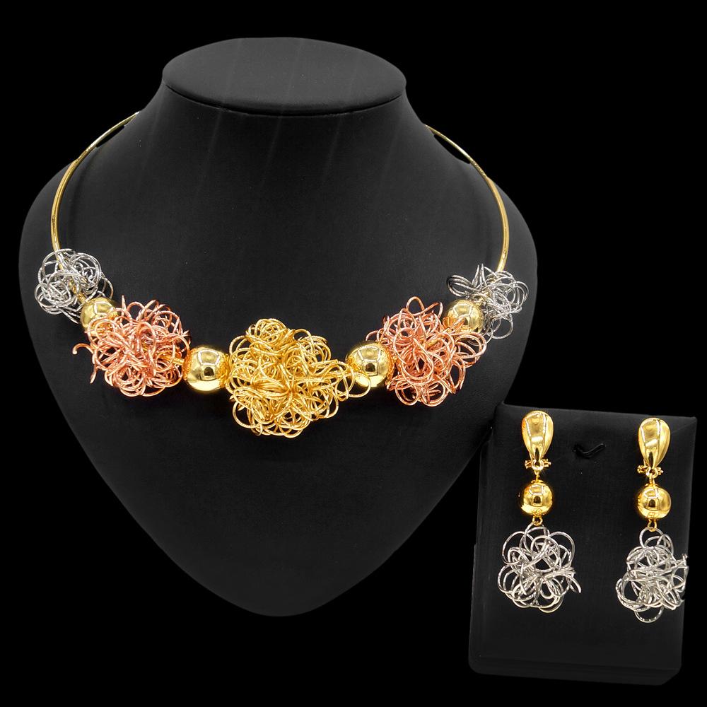 

Дубайский золотой преувеличенный комплект ювелирных изделий из настоящего золотого цветка 24 карата, ожерелье, уши, из двух частей, женские ювелирные изделия из двух частей