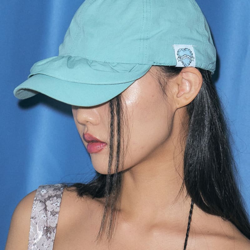 

poesiedame SEASHELL CAP IN MAYABLUE FREE