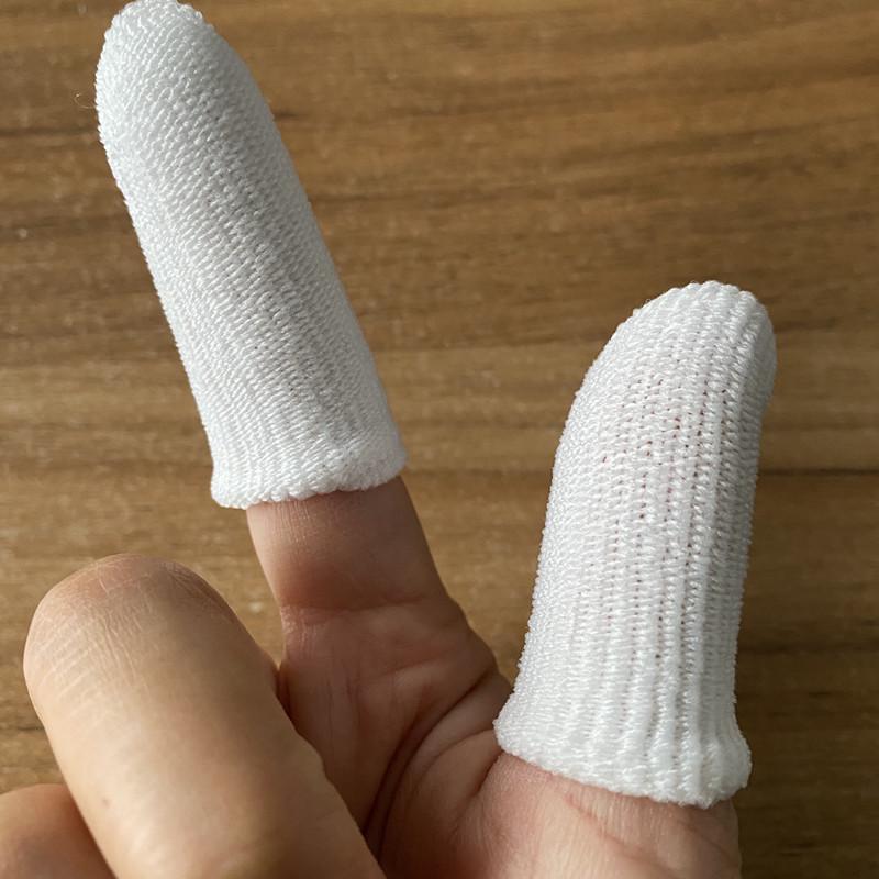 Pet Finger Toothbrush Sleeves - Comfortable and Durable for Dog and Cat Teeth Cleaning