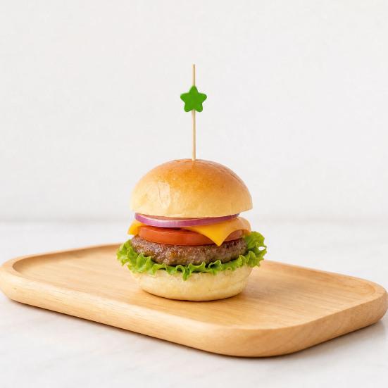 100PCS Disposable Cocktails Picks, Bamboo Long Fruit Label, Cartoon Decor Sharp Tip Skewers, for Burgers Sandwiches Fruits Desserts