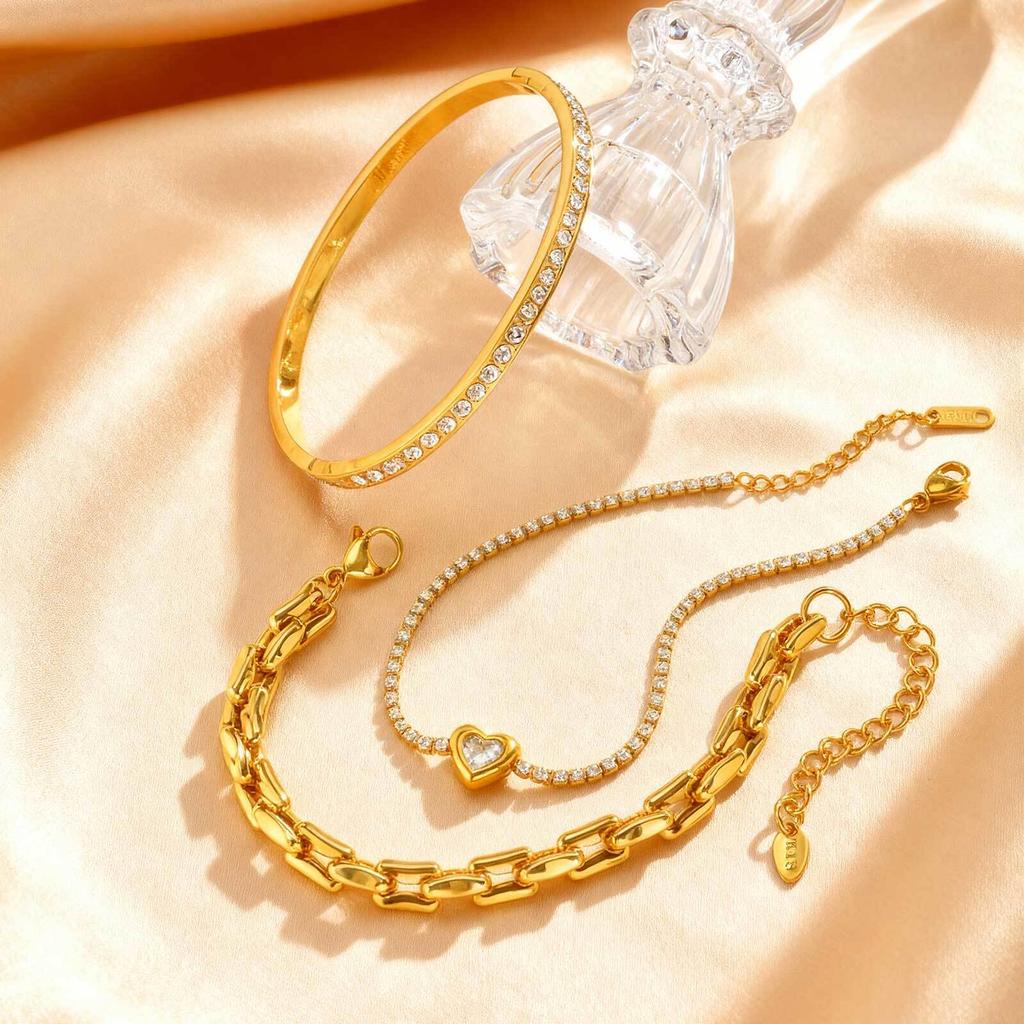 Damen Armbänder Vergoldet, Stapelbare Gliederarmbänder mit Herz, Zirkonia Armreif, Öffnungsfähig, Weihnachtsfeier Geschenk