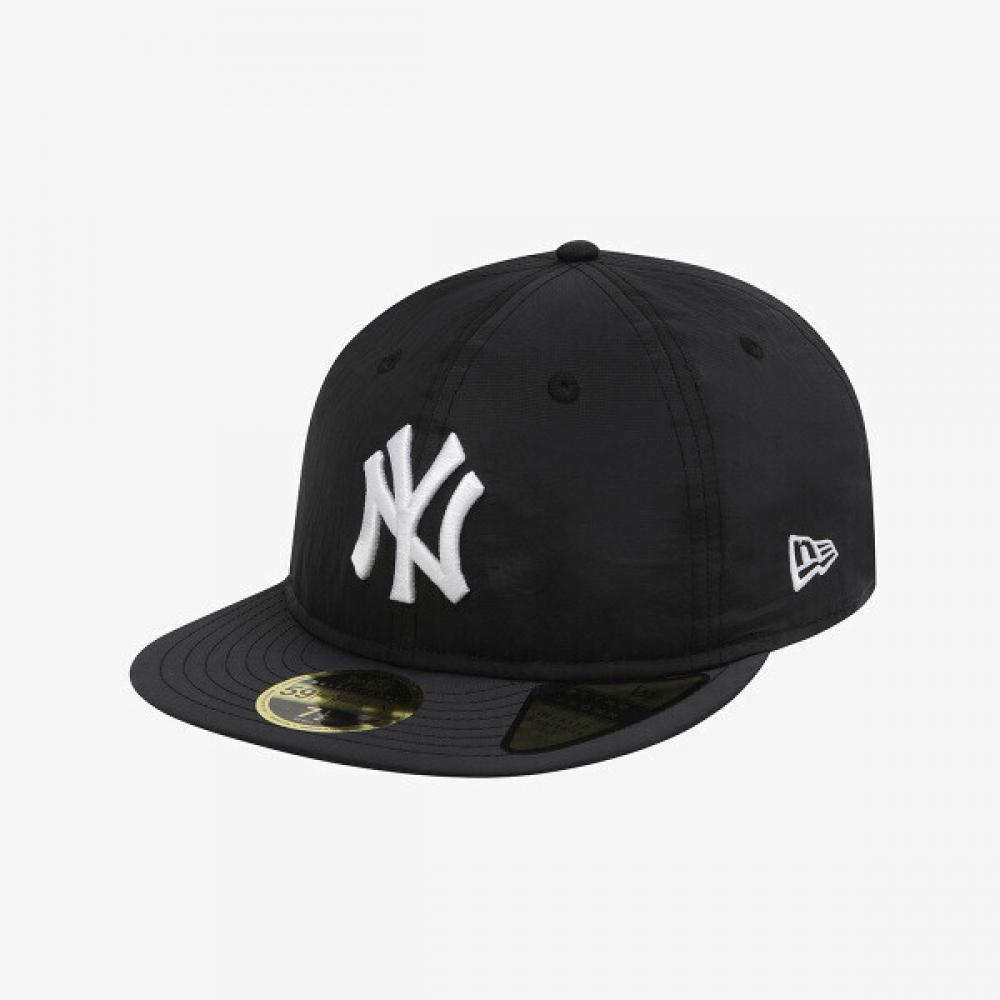

New Era Mlb New York Yankees Nylon Metal Retro Crown Strapback Black 15131627 blacks/712