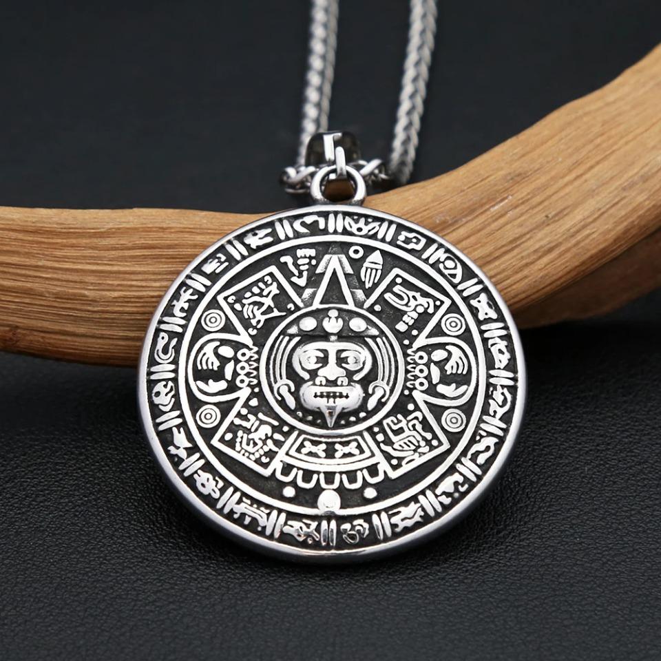 Vintage Ethnic Black Pattern Mayan Symbol Pendant Necklace For Men Stainless Steel Fashion Biker Heavy Jewelry