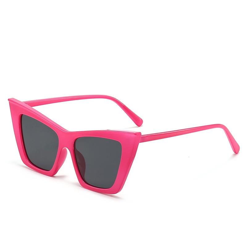 Trendy Versatile Sunglasses Designer Luxury Cat Eye Fashion Large Frame Sunglasses for Women Sunscreen UV Protection Sun Glasses