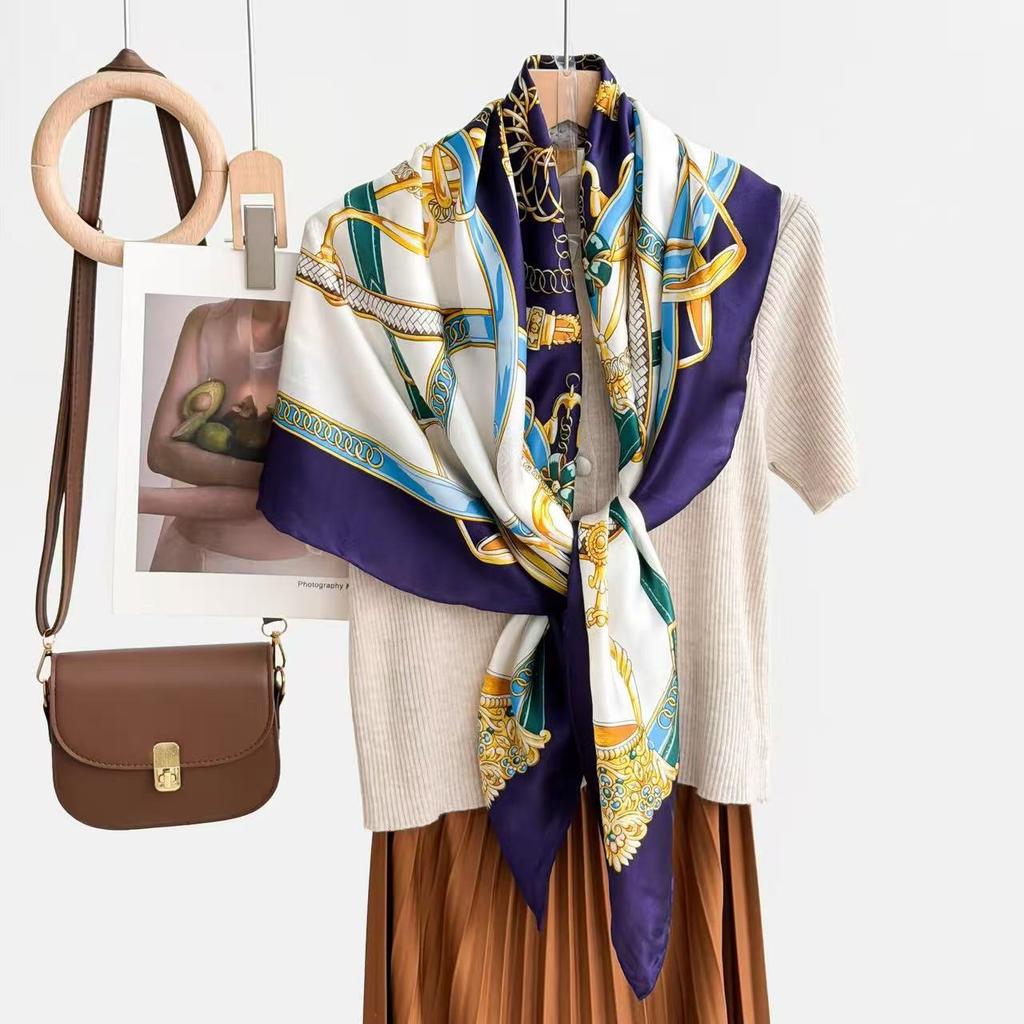 New fashion 111 mulberry silk silk scarf, women's Spring Festival gift for elders to keep warm 111 silk collection