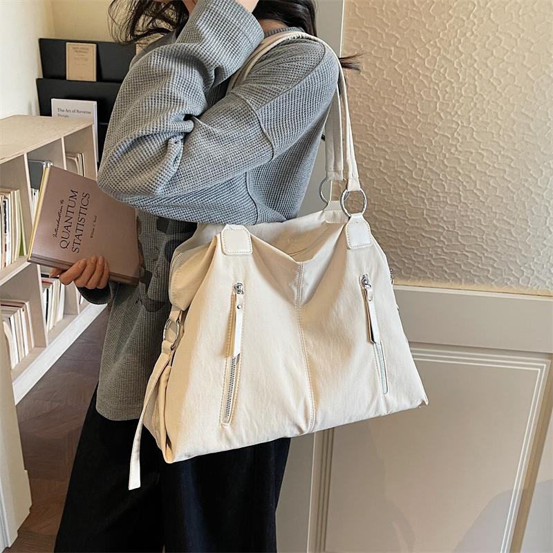 Large Capacity Commuter Bag Women's Shoulder Bag Multi-Zipper Tote Bag