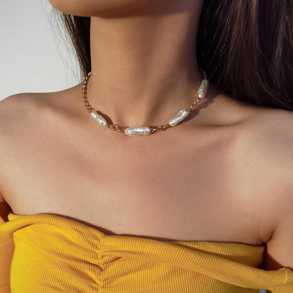 

2020 New Simple Vintage Necklaces For Women Female Art Oval Shape Artificial Pearl Gold Color Necklace Zircon Gift Wholesale