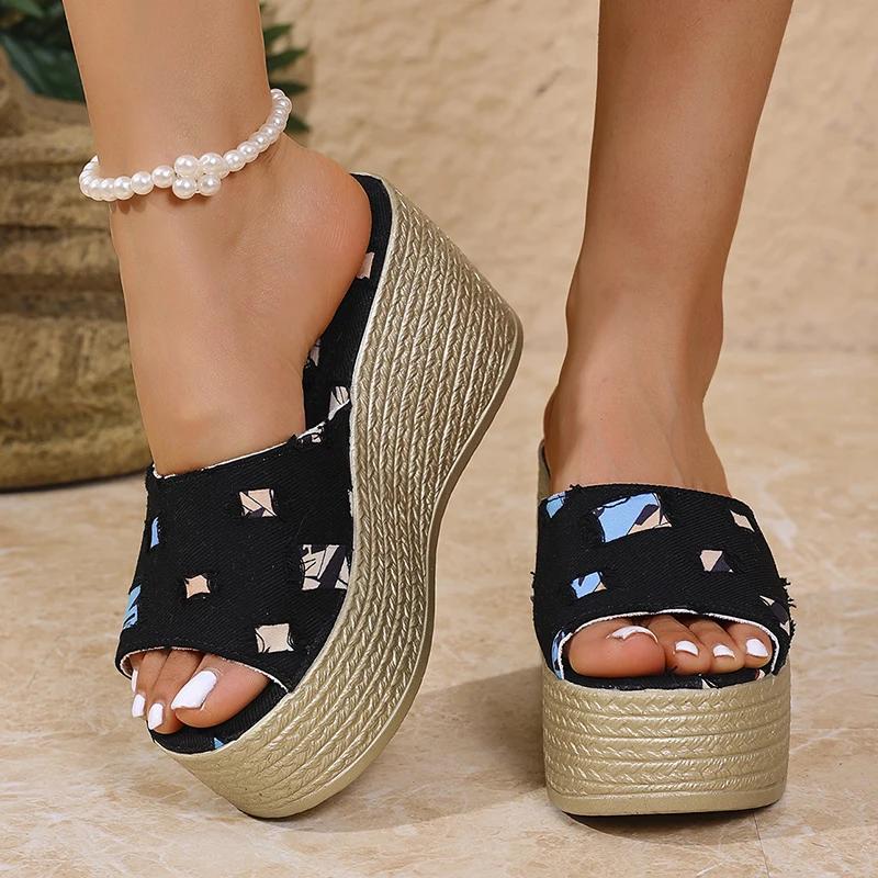Fashion One Strap Denim Wedge Sandals Women Plus Size Fashion Slip On Platform Heels Sandals Woman Summer Thick Bottom Beach Slippers
