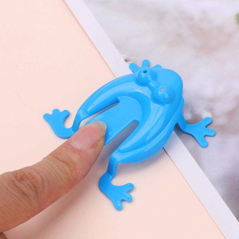 Plastic Jumping Frog - Classic Nostalgic Educational Toy for Children