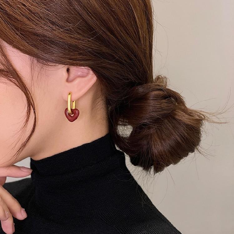 Elegant Red Heart Hoop Earrings Comfortable Geometric Ear Rings Lightweight Metal Jewelry Accessories for Women Girls