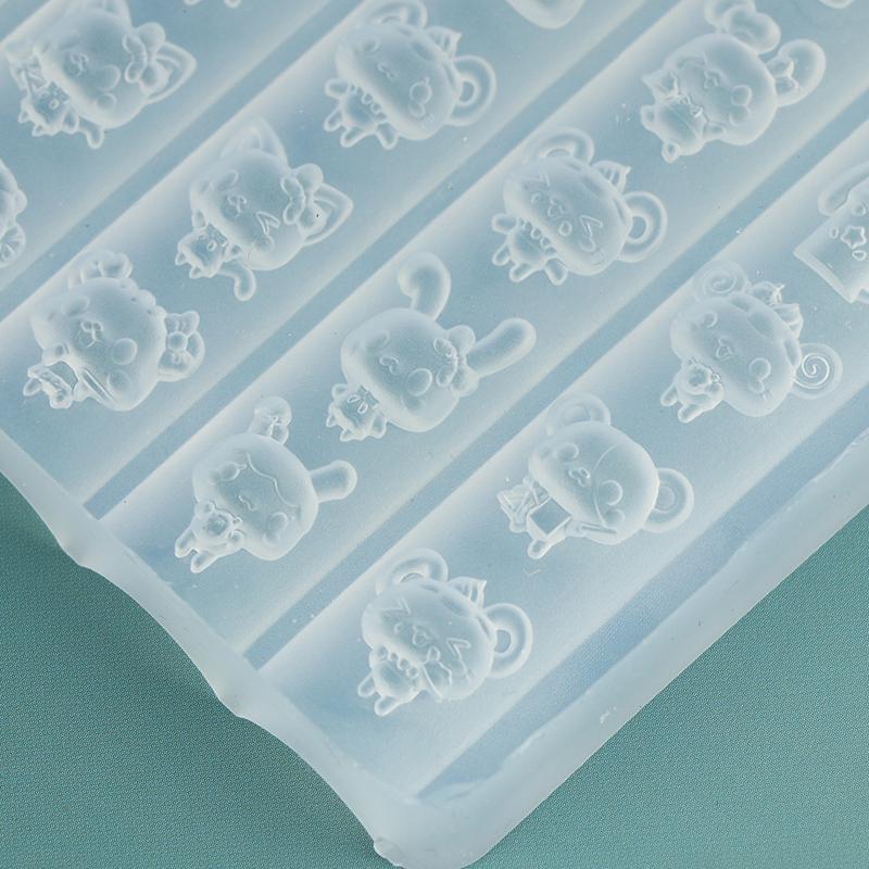 3D Relief Silicone Nail Art Molds Cartoon Animal Rabbit Cat Dog Design Diy Nail Art Decorations Transparent Manicure Template