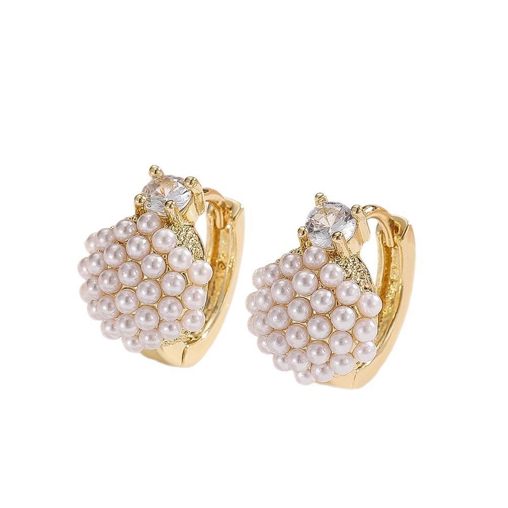 

Европейские и американские модные и атмосферные серьги с круглым жемчугом, создающие ощущение высокого класса золотой