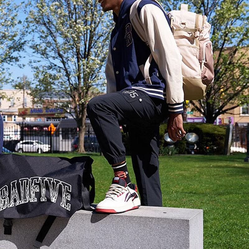 Li Ning Badfive Color Block Windbreaker Men Outerwear Off-White Black AFDT435-5