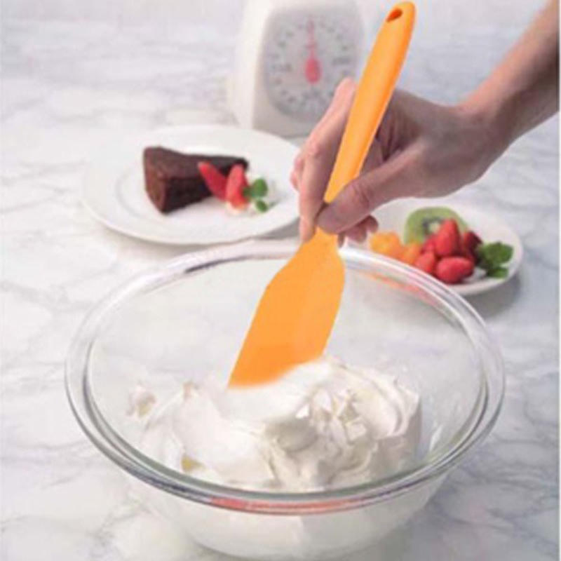 New Cake Cream Butter Spatula Mixing Batter Scraper Brush Silicone Baking Tool