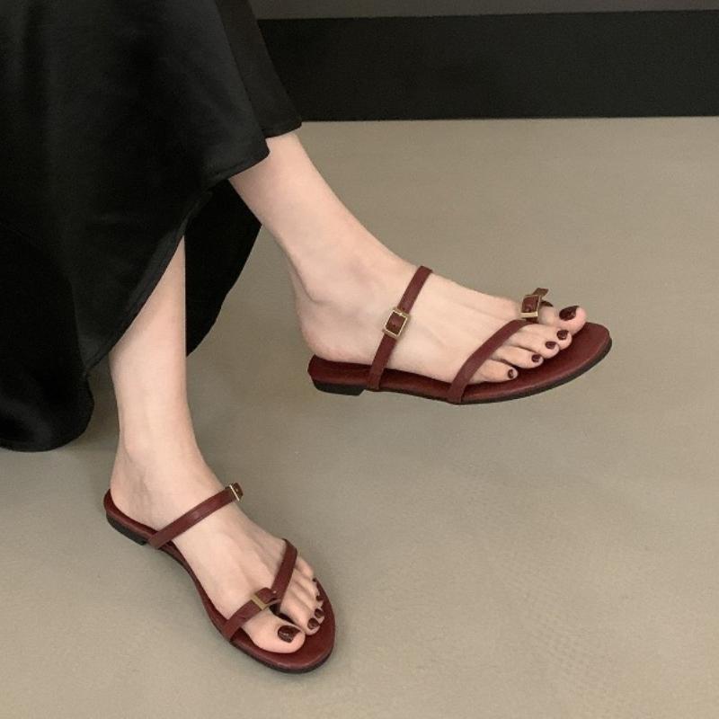 Flats Women's Slippers Clip Toe Shoes Summer Walking New Woman Sandals 2025 Designer Slides Dress Sandalias De Mujer