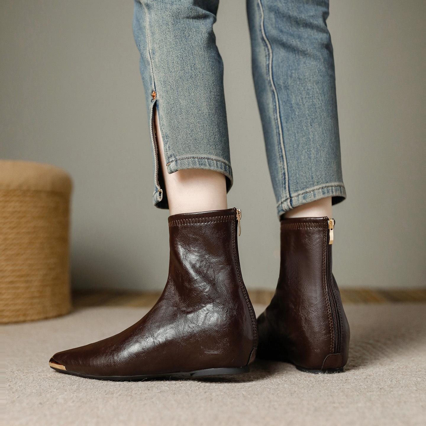 

Версия из коровьей кожи~ нишевые противоударные коричневые остроносые на плоской подошве с внутренней высотой 3 см короткие женские ботинки 2025 осень-зима эластичные тонкие ботинки 40 коричневый