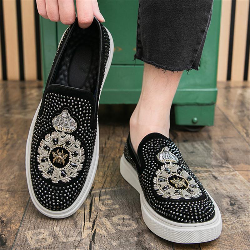 New Luxury Men Embroidered Rhinestone Loafter Leisure Leather Shoes Male Comfortable Sneakers Tenis Masculino Zapatos Hombre