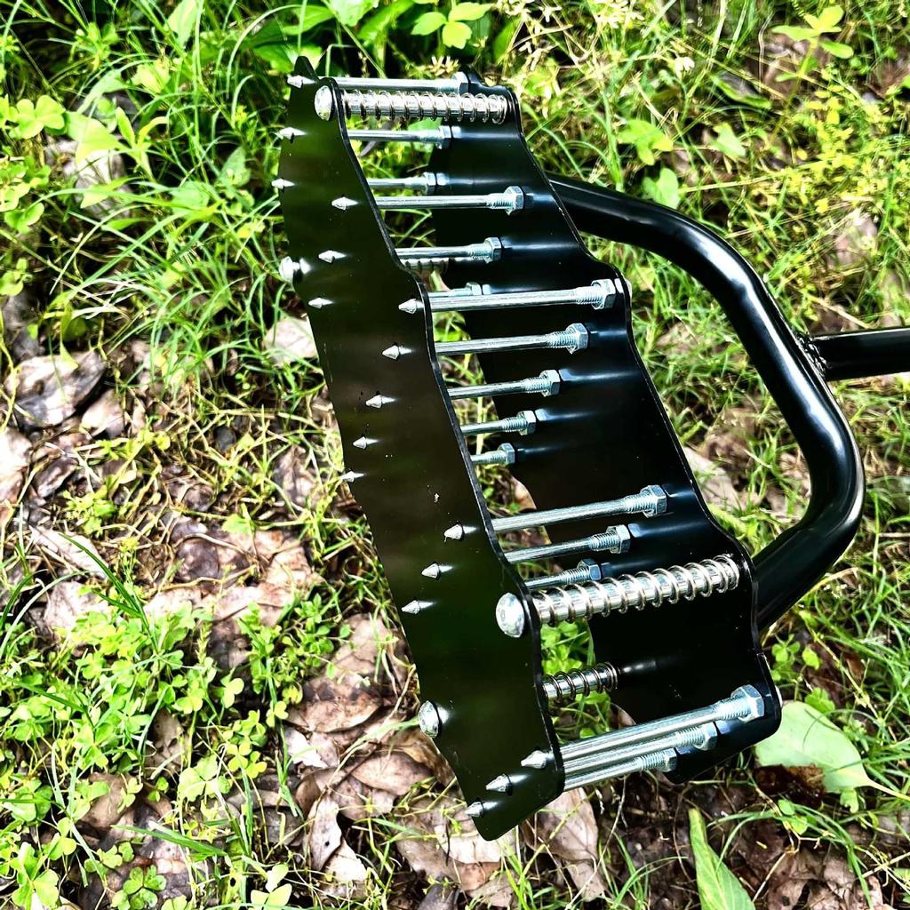Manual Lawn & Garden Tool for Effortless Aeration and Weeding