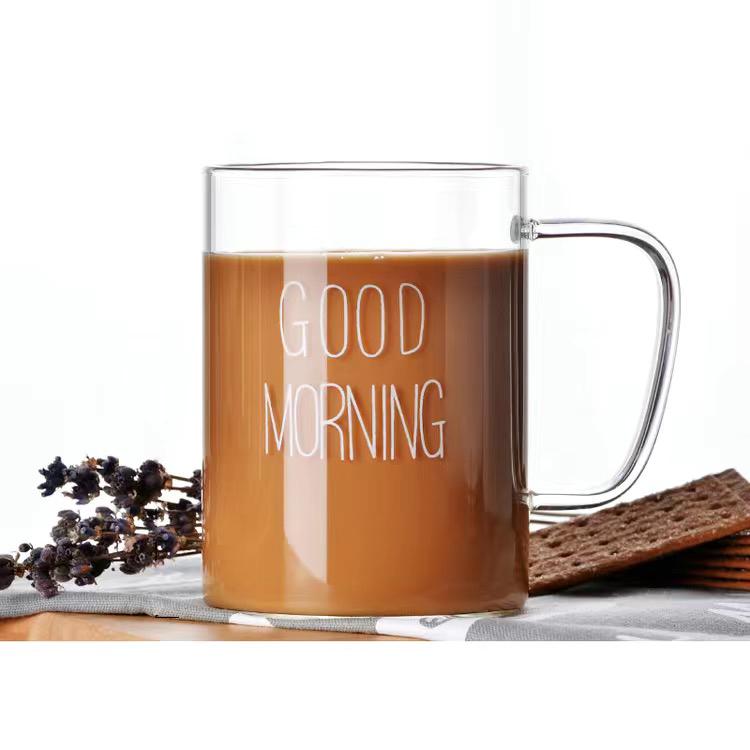 Cană din sticlă transparentă în stil nordic, ceașcă cu apă, ceașcă cu lapte