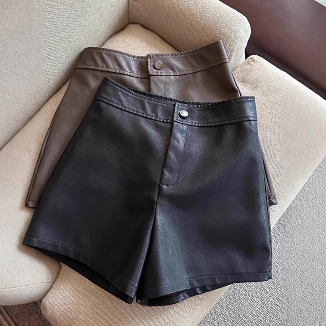 

High-Waisted PU Leather Wide-Leg Shorts for Women - 2024 Autumn/Winter Korean Casual Style 3XL