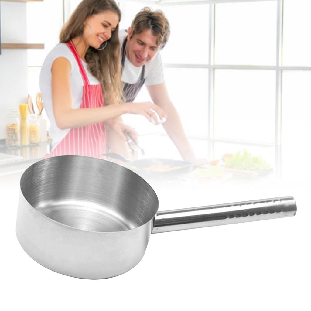 Stainless Steel Milk Pan with Handle Heat Resistant Small Sauce Pan for Induction Kitchen Restaurant 2.5kg
