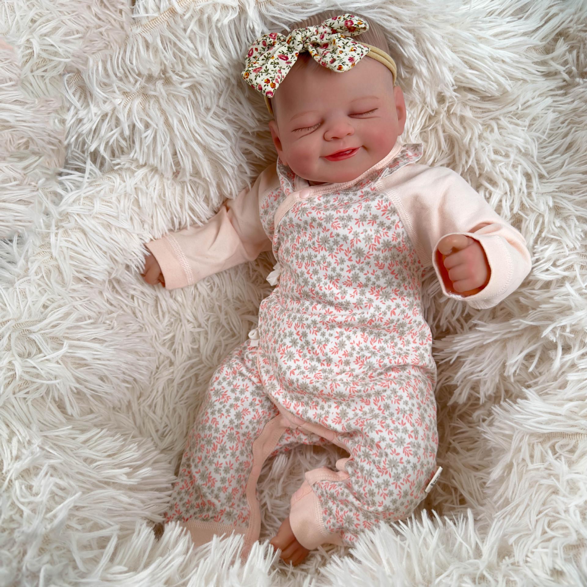 19 Reborn Simulation Newborn Baby Doll 19 inches