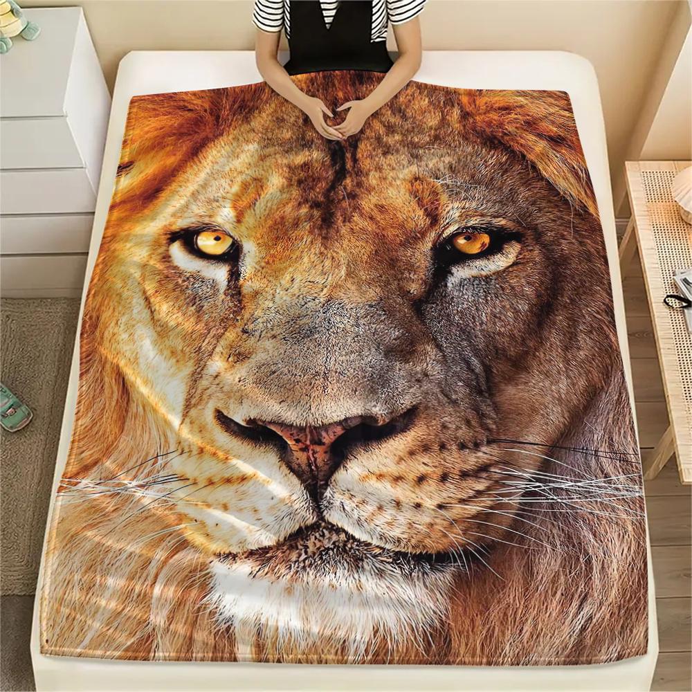 1Pc Lion Tiger Head Print Flannel Blanket, High Quality Comfortable for All Seasons, Home Decor, Warmth and Comfort, Perfect for Christmas Gifts