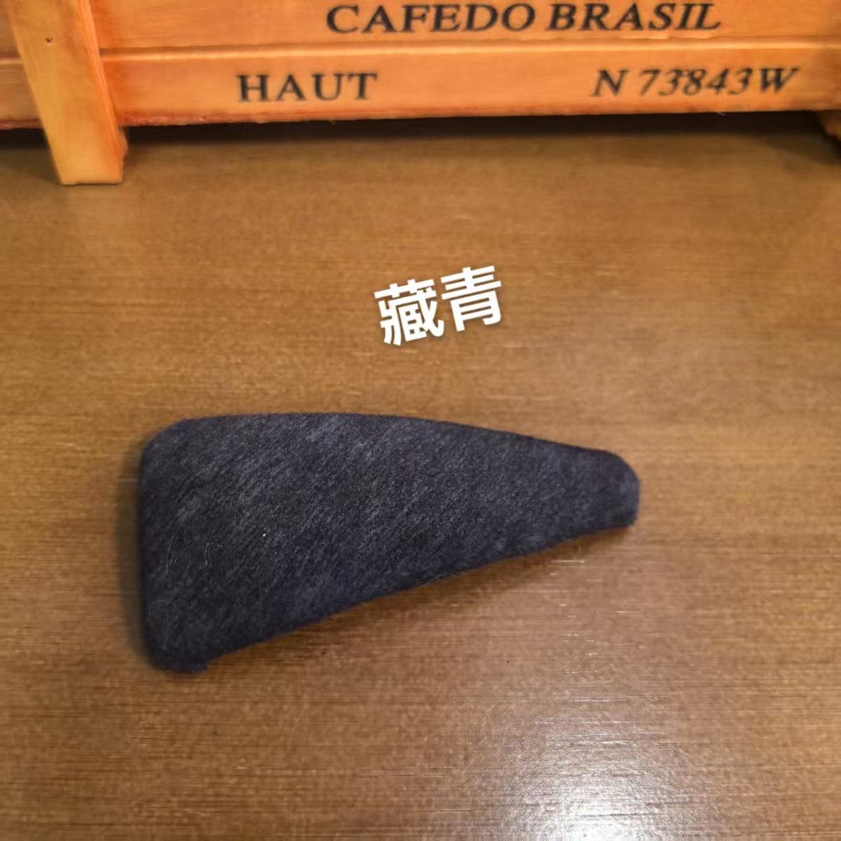 Korean Geometric Triangle Ink Wash Hair Clip – Fashionable BB Clip for Bangs