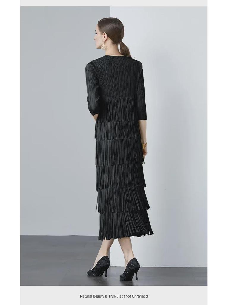 Miyake 2024 V-Neck Long-Sleeved Tassel Pleated Dress