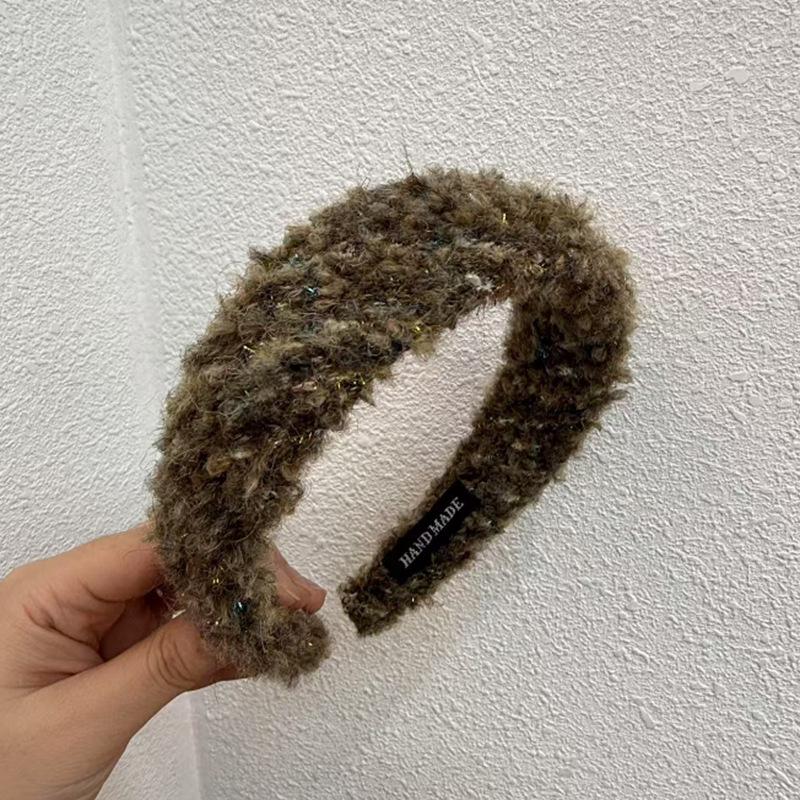 Women's High-End Woolen Headband: Elegant, Wide-Brimmed, Versatile for Face Washing & Hair Styling