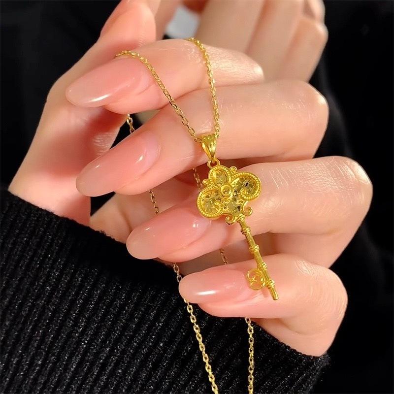 Luxury Pure Gold Real Gold Women s Ice Key Pendant Necklace золотой