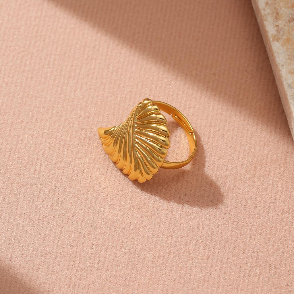 Golden Plated Ribbed Leaf-Shaped Open Adjustable Ring for Women Elegant Statement Jewelry Gift