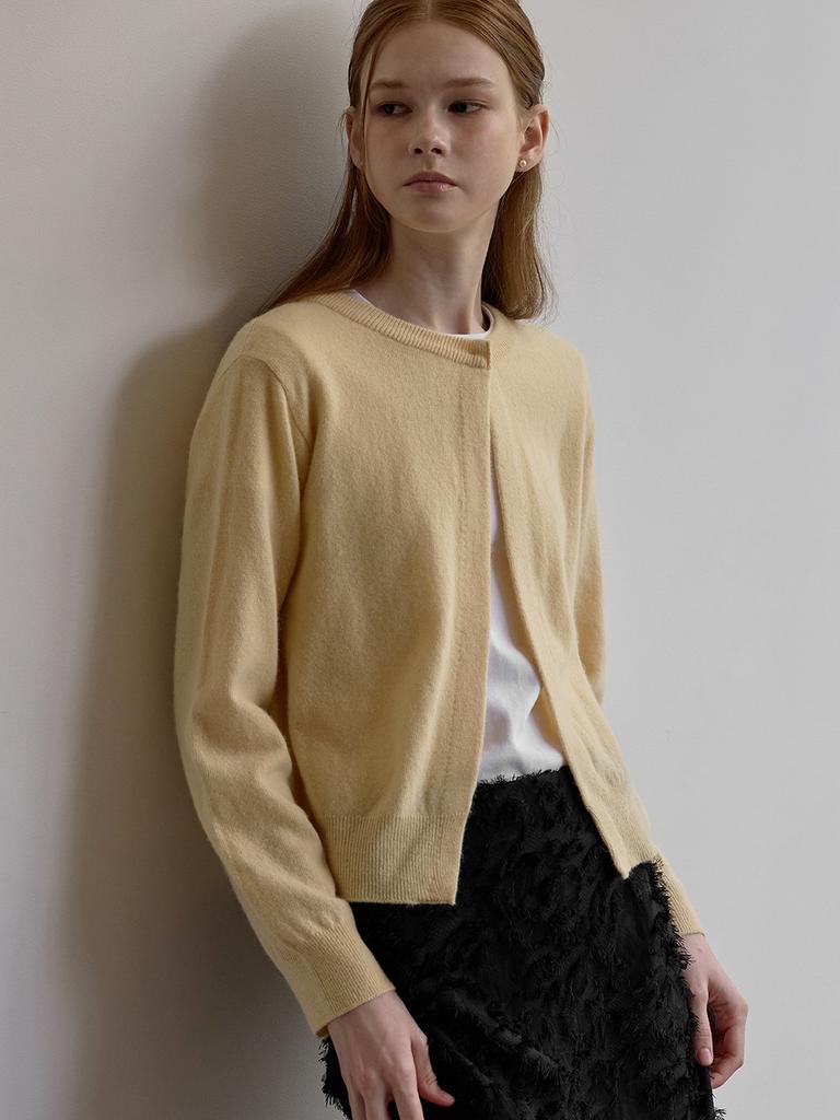 BEMUSE MANSION Camelia Knit Cardigan - Butter Cream