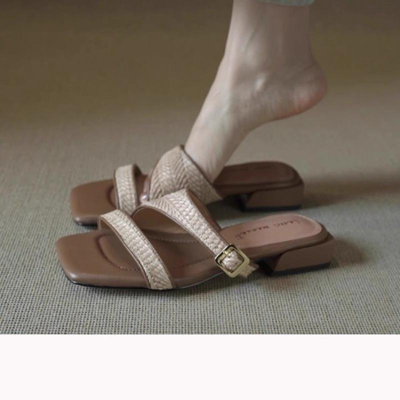 Fashion Woven Sandals and Slippers for Women 2025 New Holiday Style Square Head Mid-heel Outward Wear Flip-flops