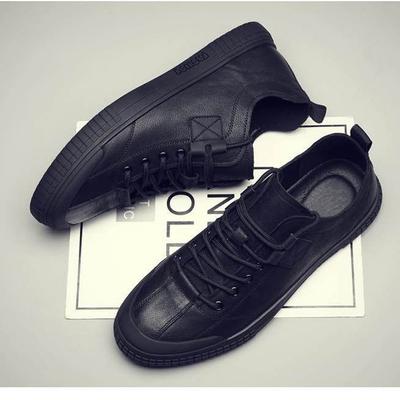 Korean Version Men's Shoes Classic Black Men Sneakers New Trendy Mens Skate Shoes Youth Teenage Vulcanize Shoes Man Casual Flats