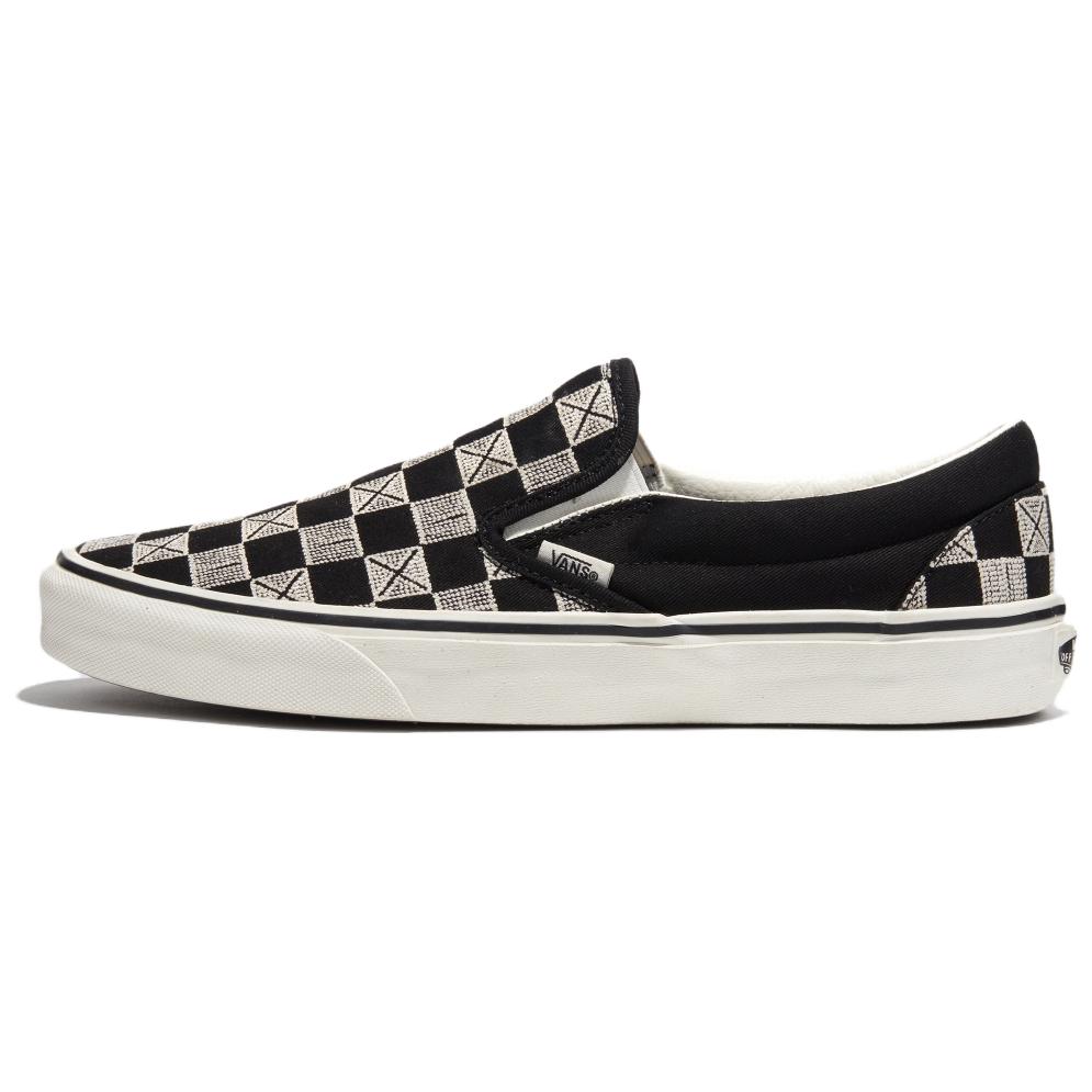 Vans Classic Slip-On Casual Lightweight Comfortable Durable Low-Top Skate Shoes Unisex Sneakers Black VN000BVZCJJ