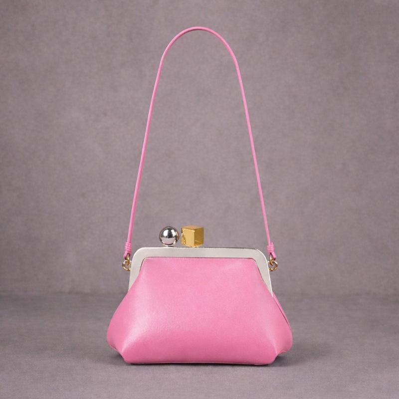 Light Luxury Retro Clip Handbag Party Dinner Bag Fashion Premium Metal Clip Buckle Change Bag Underarm Bag